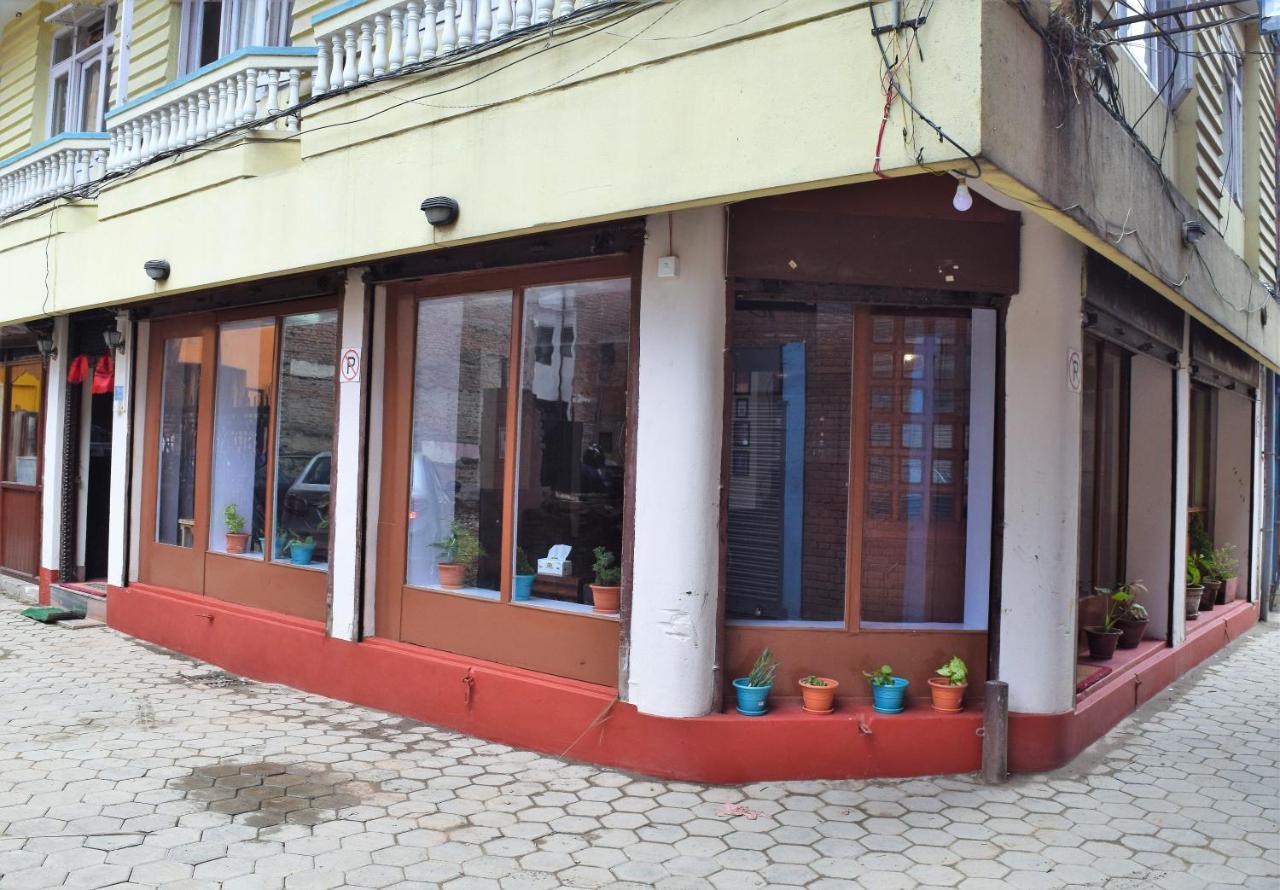 Hotel Triratna Kathmandu Exteriör bild
